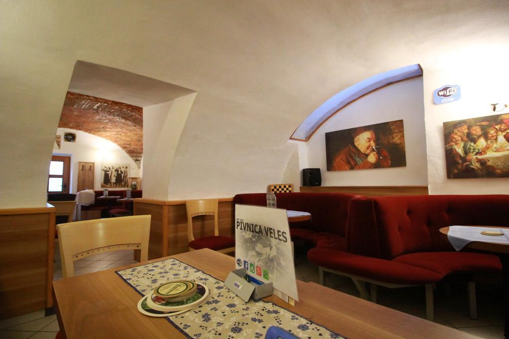 Guesthouse Veles Slovenska Bistrica Luaran gambar
