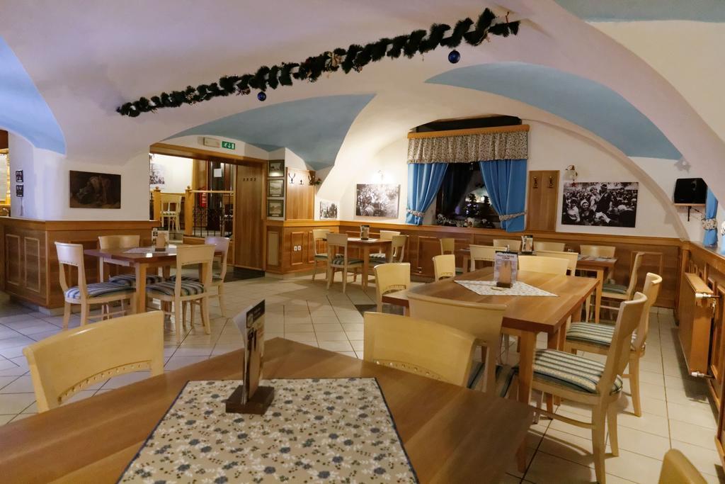 Guesthouse Veles Slovenska Bistrica Luaran gambar