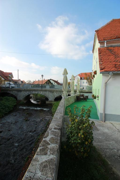 Guesthouse Veles Slovenska Bistrica Luaran gambar