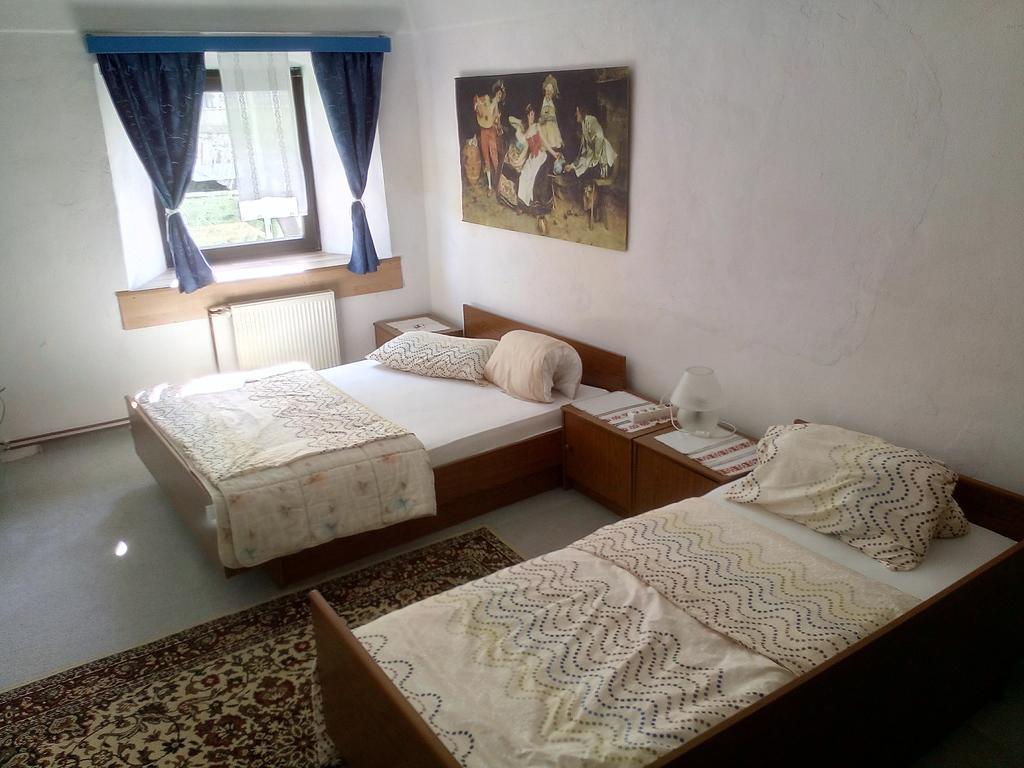 Guesthouse Veles Slovenska Bistrica Luaran gambar