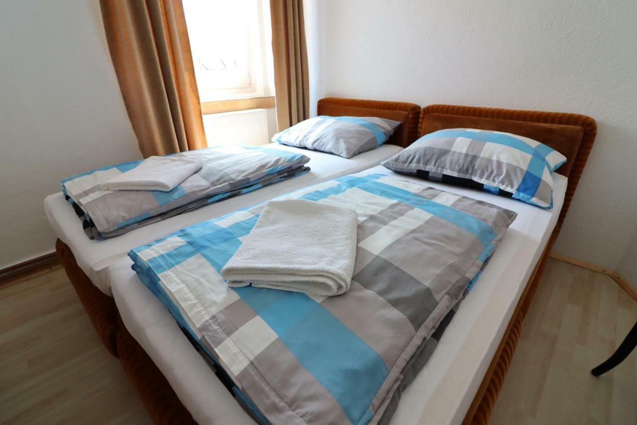 Guesthouse Veles Slovenska Bistrica Luaran gambar